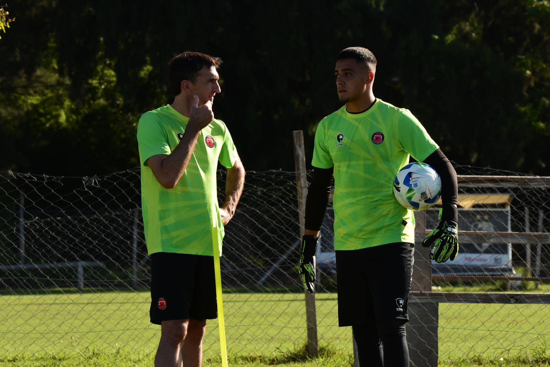 Entrenamiento de arqueros en la Academia Marcelo Barovero